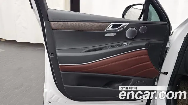 Genesis GV80 2.5T Бензин AWD — Фото автомобиля 20