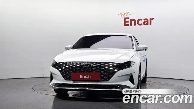 Hyundai Grandeur — Фото автомобиля 2