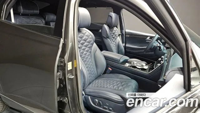 Genesis GV80 — Фото автомобиля 12