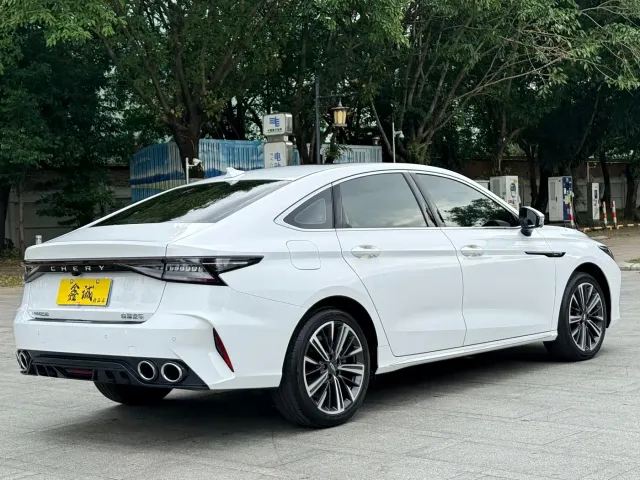 Chery Arrizo 8 — Фото автомобиля 17