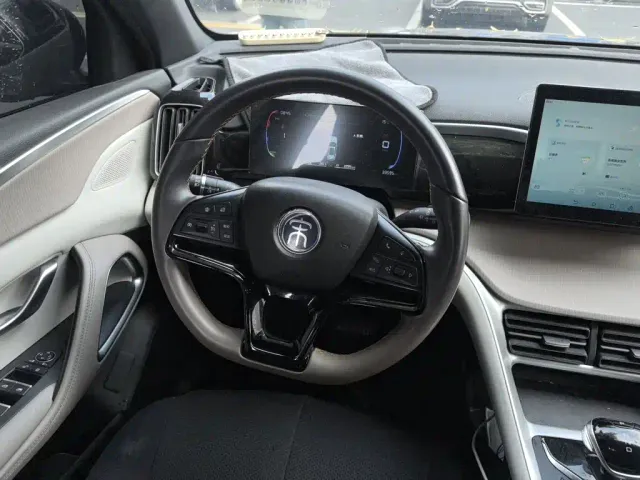 BYD Song Pro — Фото автомобиля 2