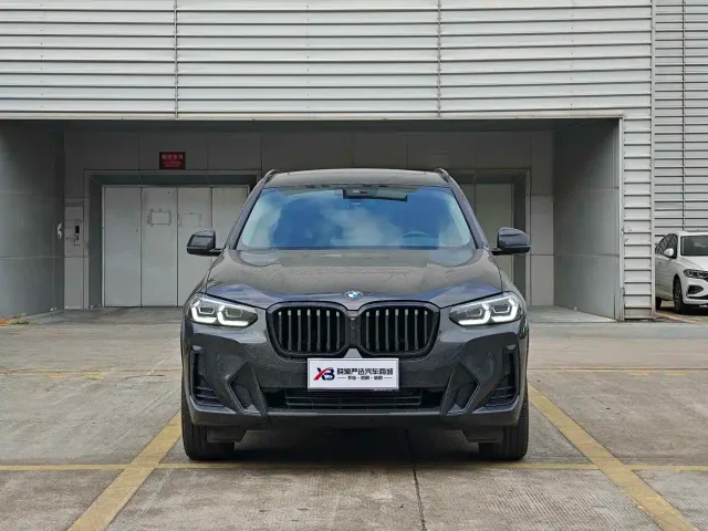 BMW X3 — Фото автомобиля 2