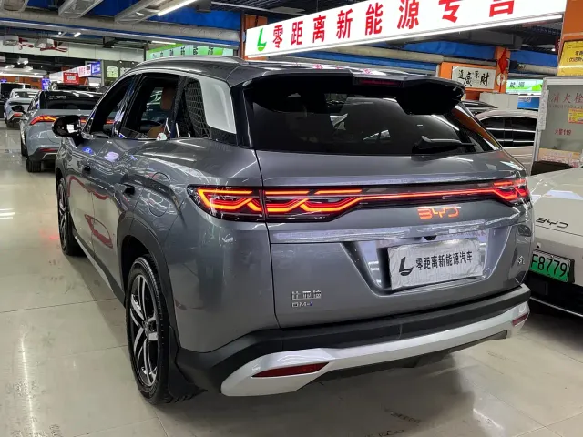 BYD Song L DM-i — Фото автомобиля 4