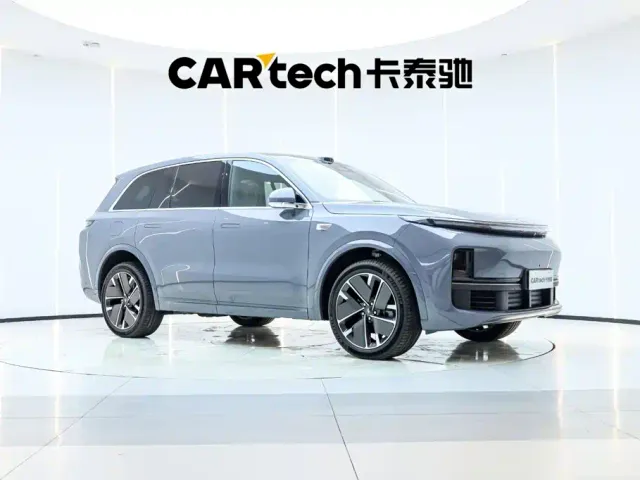 Li Auto L8 — Фото автомобиля 2