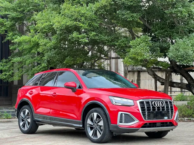 Audi Q2L — Фото автомобиля 3