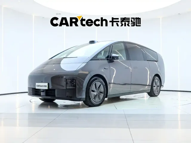Фотография автомобиля — Li Auto MEGA