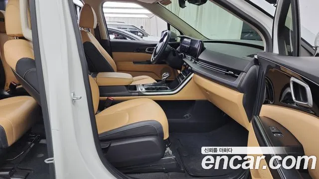 Kia Canival Carnival 4 поколение 9 мест Prestige — Фото автомобиля 11