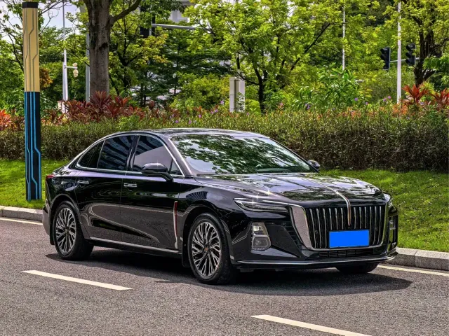 Hongqi H5 — Фото автомобиля 4
