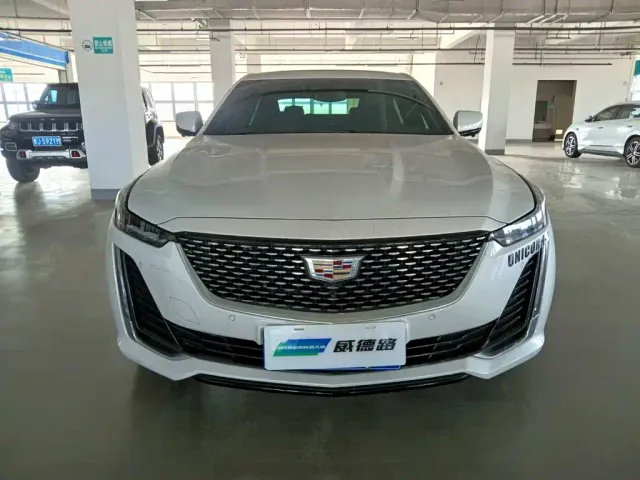 Cadillac CT5 — Фото автомобиля 2