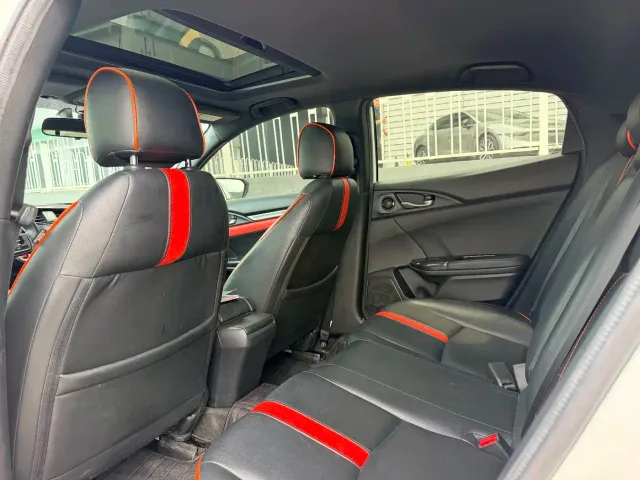 Honda Civic — Фото автомобиля 8