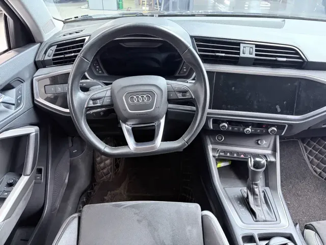 Audi Q3 — Фото автомобиля 6