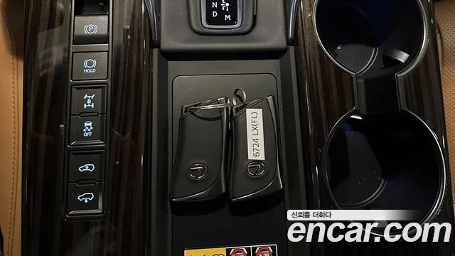 Lexus LX — Фото автомобиля 10