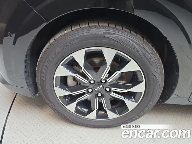 Kia Carnival 4th Gen — Фото автомобиля 5