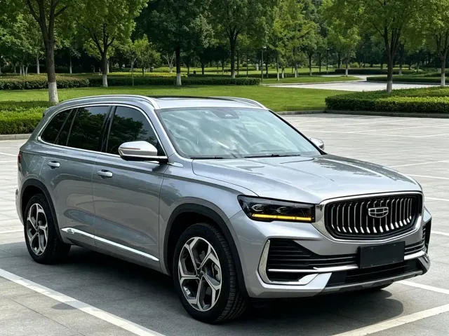 Geely Xingyue L — Фото автомобиля 3