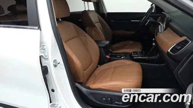 Kia Seltos — Фото автомобиля 17