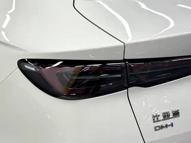 BYD Seal 06 — Фото автомобиля 18