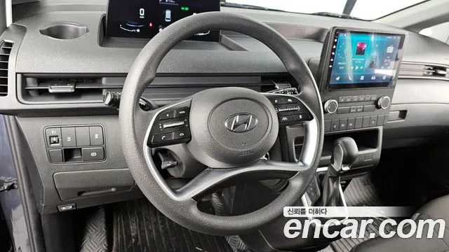 Hyundai Staria — Фото автомобиля 13