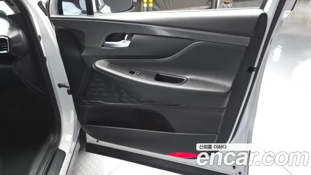 Hyundai Santa Fe Santa Fe (New) — Фото автомобиля 12