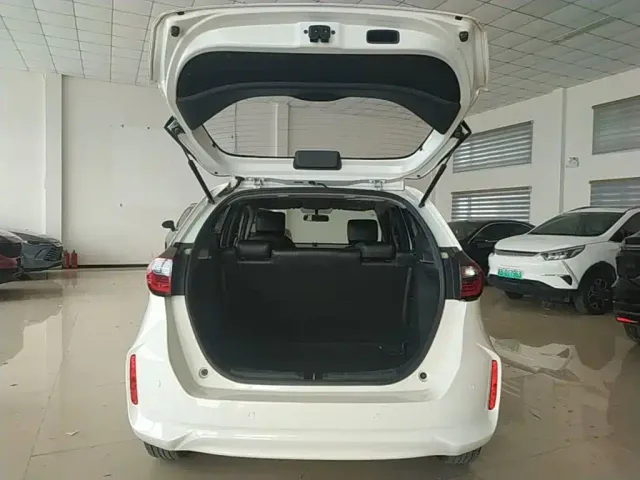 Honda Fit — Фото автомобиля 18