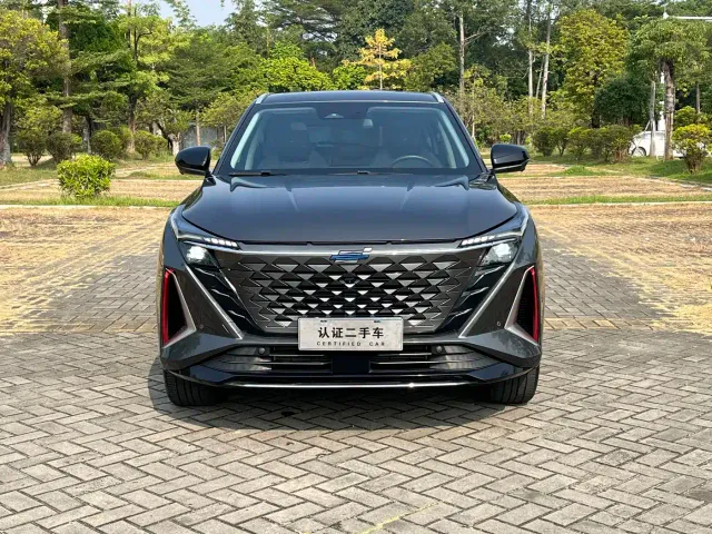 Changan Z6 — Фото автомобиля 2