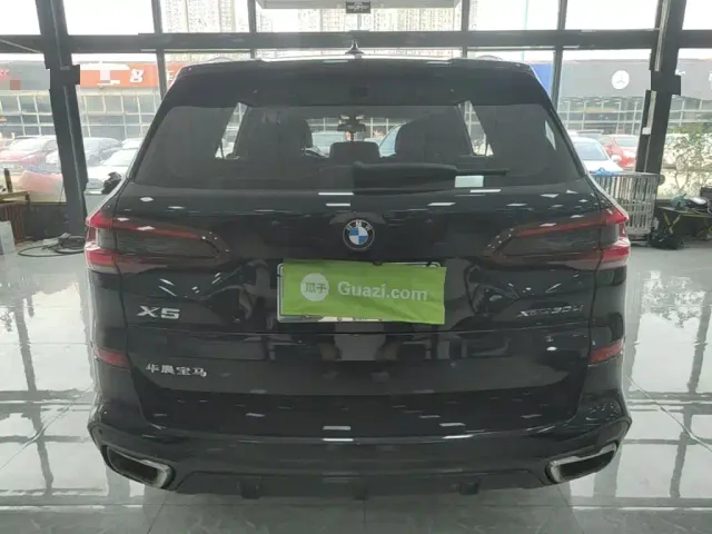 BMW X5 — Фото автомобиля 5