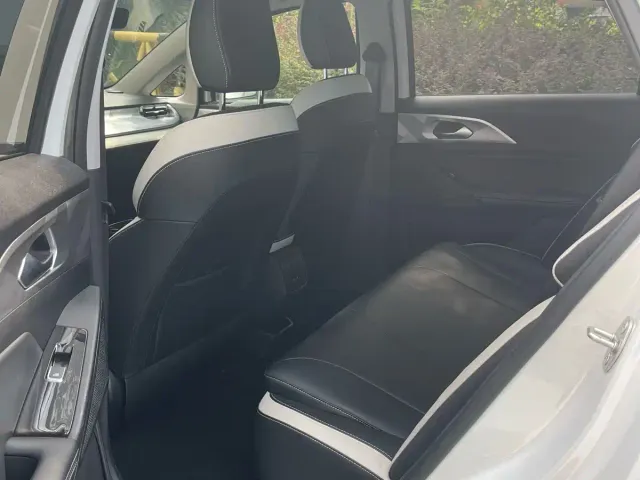 Geely Geometry E Firefly — Фото автомобиля 3