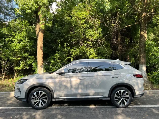 BYD Song PLUS — Фото автомобиля 4