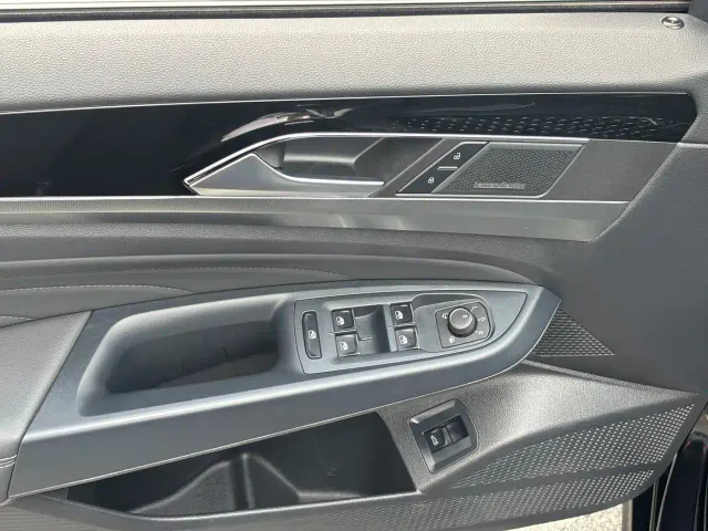 Volkswagen Passat — Фото автомобиля 18