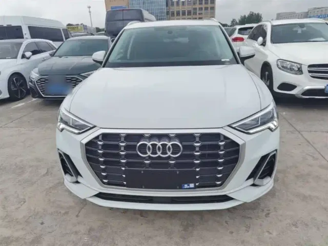 Audi Q3 — Фото автомобиля 2