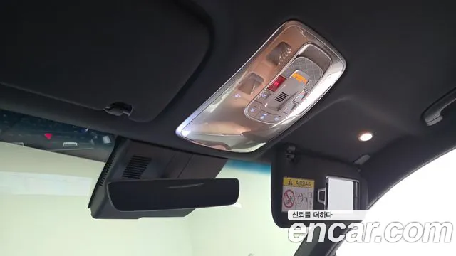 Genesis GV70 2.5T Бензин 2WD — Фото автомобиля 19