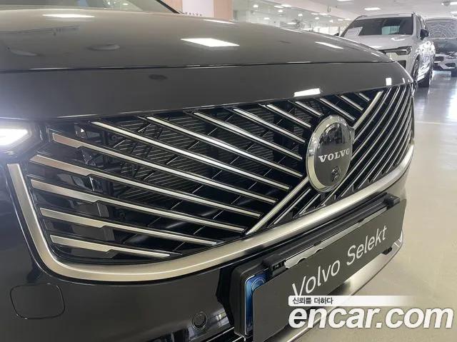 Volvo S90 — Фото автомобиля 16