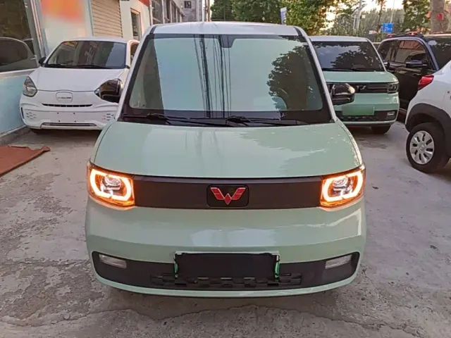 Wuling Hongguang Mini EV — Фото автомобиля 2