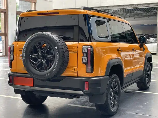 BAIC BJ40 — Фото автомобиля 13