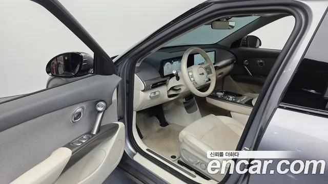 Genesis GV60 — Фото автомобиля 10