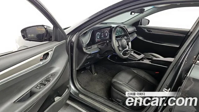 Hyundai Grandeur Новый Grandeur IG — Фото автомобиля 11