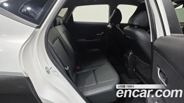 Hyundai Kona SX2 — Фото автомобиля 12