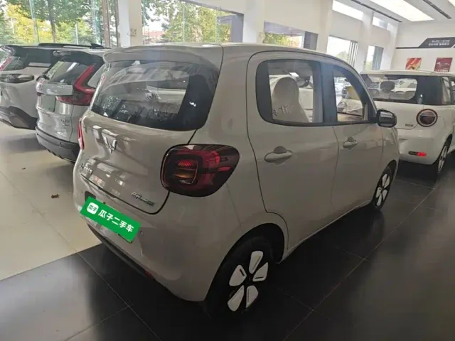Wuling Hongguang Mini EV — Фото автомобиля 6