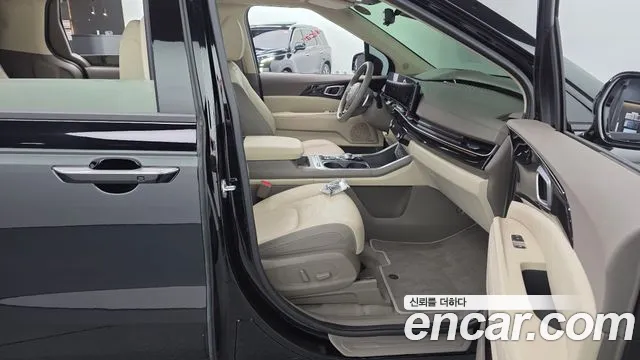 Kia Carnival 4th Gen — Фото автомобиля 16