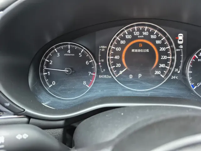 Mazda Axela — Фото автомобиля 19