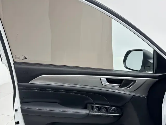 Haval M6 — Фото автомобиля 14
