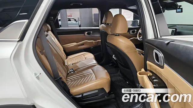 Kia Sorento Новый Sorento 4 поколение Бензин 2.5T 4WD — Фото автомобиля 12