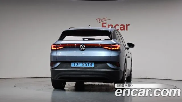 Volkswagen ID.4 — Фото автомобиля 3