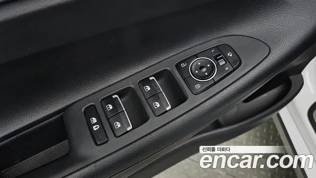 Hyundai Grandeur (New) Hybrid — Фото автомобиля 26