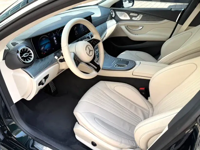 Mercedes-Benz CLS-Class — Фото автомобиля 5