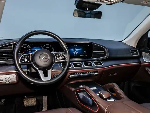 Mercedes-Benz GLE-Class — Фото автомобиля 23