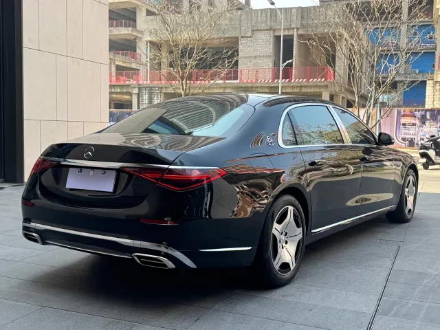 Mercedes-Benz Maybach S-Class — Фото автомобиля 10