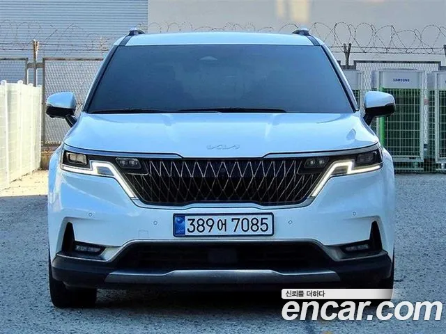Фотография автомобиля — Kia Carnival 4th Gen