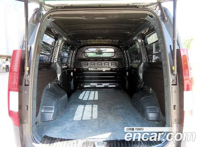 Hyundai Staria Staria — Фото автомобиля 15