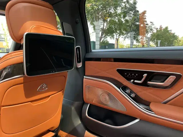 Mercedes-Benz Maybach S-Class — Фото автомобиля 14