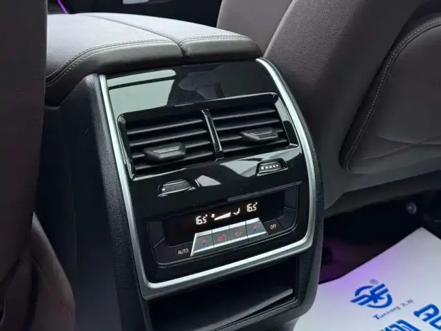 BMW X5 — Фото автомобиля 16